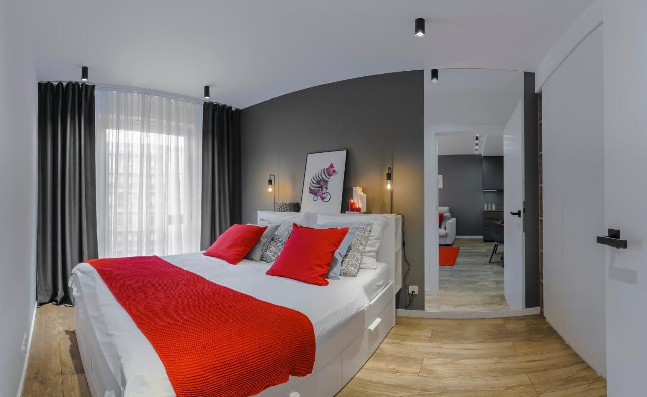 Apartamenty Homely Place Serce Poznania - Stary Rynek - Parking Bagian luar foto