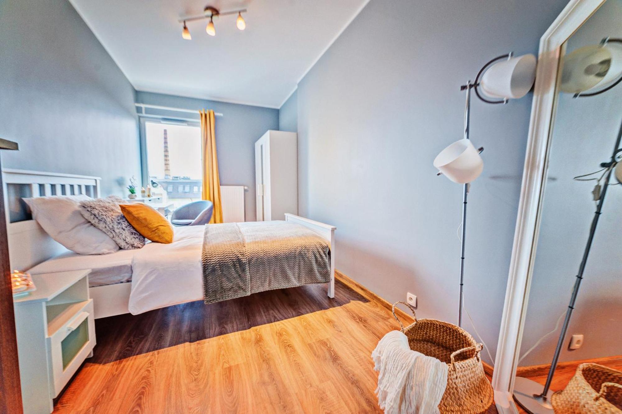 Apartamenty Homely Place Serce Poznania - Stary Rynek - Parking Ruang foto