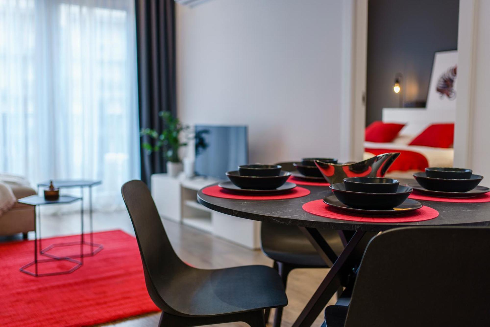 Apartamenty Homely Place Serce Poznania - Stary Rynek - Parking Ruang foto