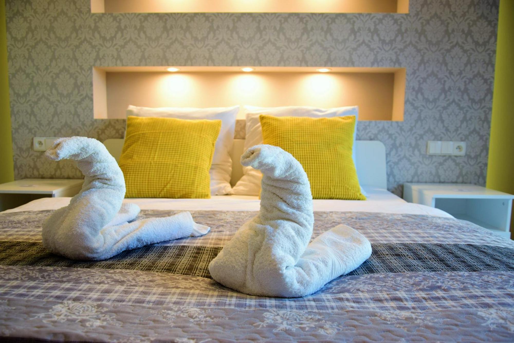 Apartamenty Homely Place Serce Poznania - Stary Rynek - Parking Bagian luar foto