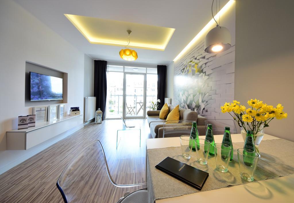 Apartamenty Homely Place Serce Poznania - Stary Rynek - Parking Bagian luar foto